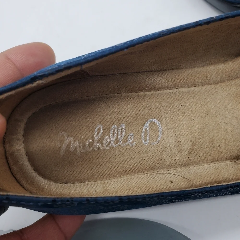 Michelle D Shoes Women 9M Brenda Navy Blue Reptile Square Toe Wedge Pump